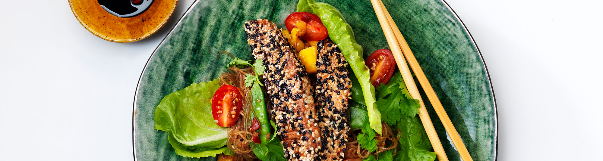 Karibisk laxsallad med glasnudlar