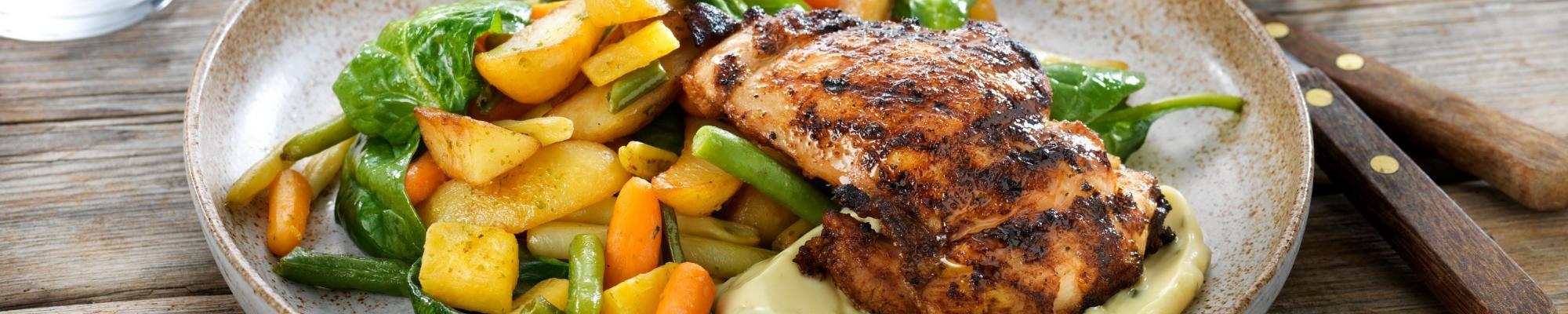 Grillad kycklingsteak med Findus Andalusian Style ugnsgrönsaker